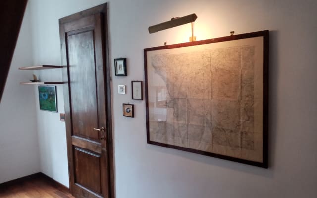 Quarto individual com casa de banho partilhada