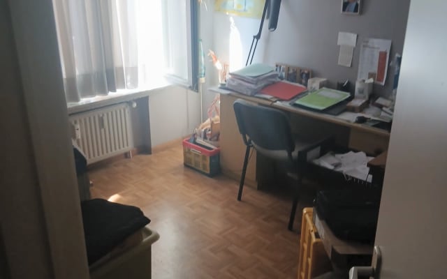 2 min from Brussels, 15 min from downtown - copy 01