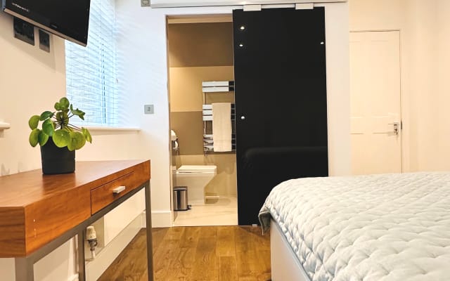 Geräumige 2-Zimmer-Wohnung in London Bridge