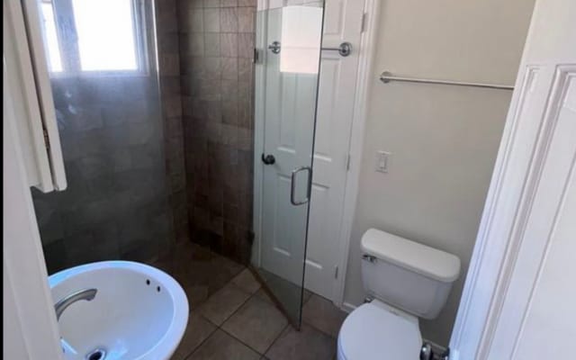 Private room in
warm sands/downtown
Palm Springs
(Fully Furnished)