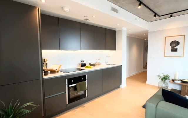 Beautiful Modern High-rise City apartment near the Gay Village