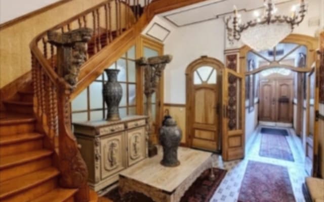Beautiful room on the first floor of a stunning townhouse