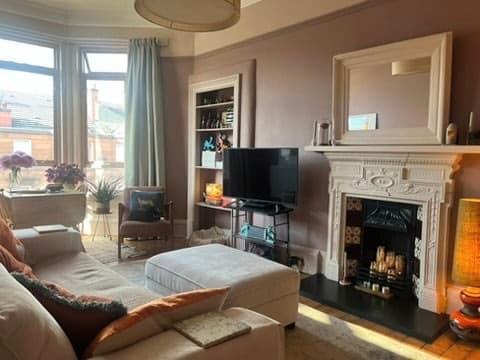 Comfortable room, in stylish, traditional Glasgow tenement - Picture 6