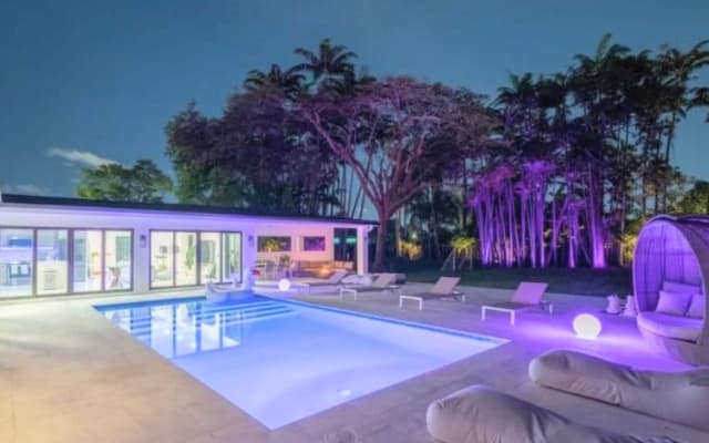 Luxusvilla mit privatem beheiztem Pool, nur 20 Minuten vom Strand entfernt!  - Foto 12