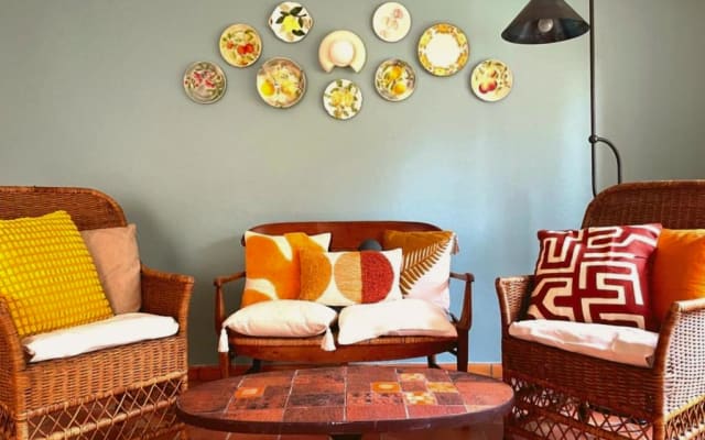 BARBOTINE, a single-family home for two