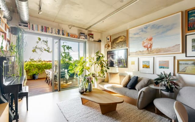 Architect-designed Nightingale apt Ā· Brunswick