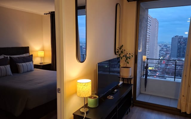 Appartement avec accès direct à la ligne 1, à la gare routière et au mé