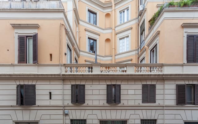 Fabulous Apartment in the Center of Rome - Everything Within Walking Distance! - Picture 6