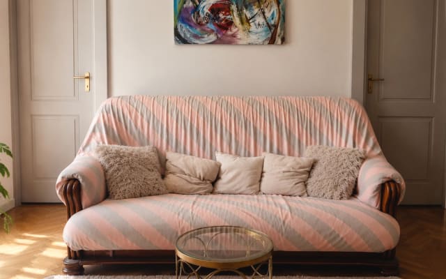 Quarto King elegante - Quite Luxury Bucareste