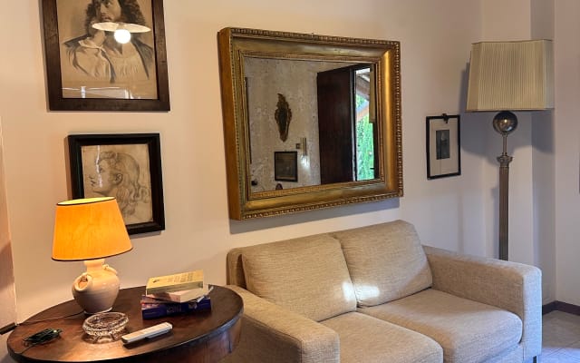 Bellissimo appartamento nel borgo antico di Campagnatico