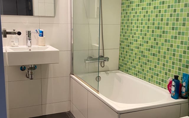 Habitación con baño privado