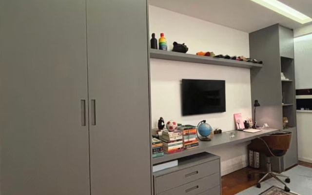 Chambre dans un appartement d'architecte à Copacabana, au poste 6
