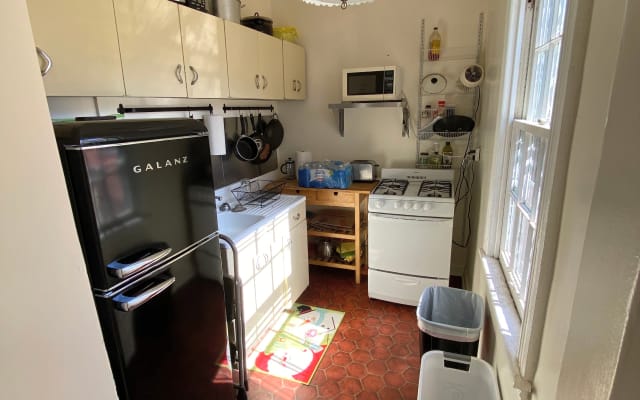 Ryan's listing on misterb&b - Kitchen