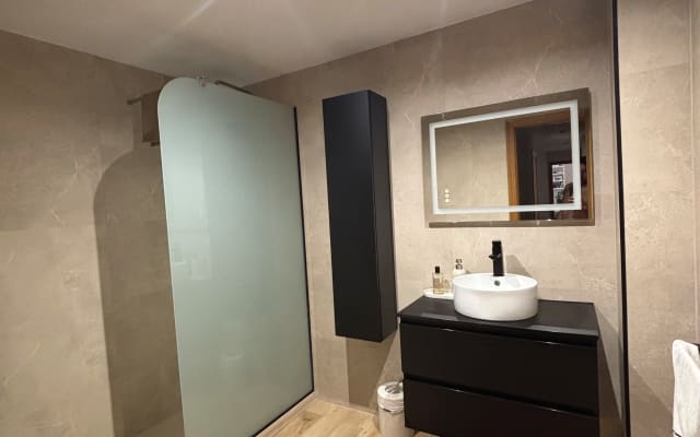 Charmant appartement situé à 10 minutes en métro du centre de Valence.