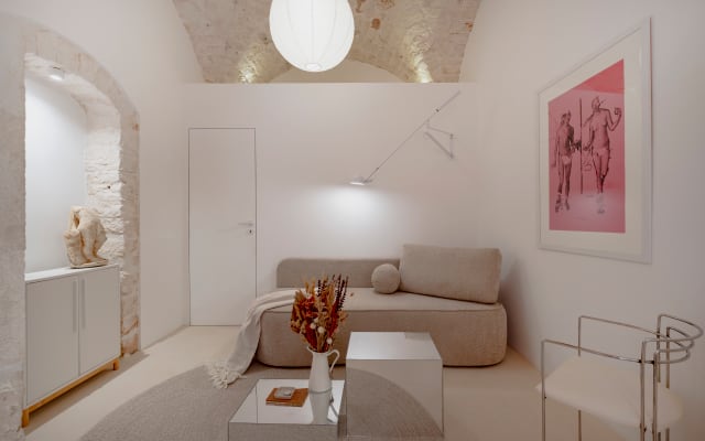 Petramar Retreat: Between the Trulli and the Sea