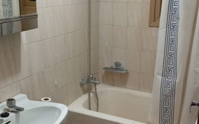 Casa rural gay-friendly en León | Privacidad, relax, ambiente social