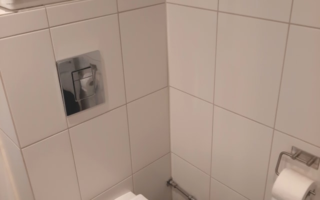 Vatroslav's listing on misterb&b - Bathroom