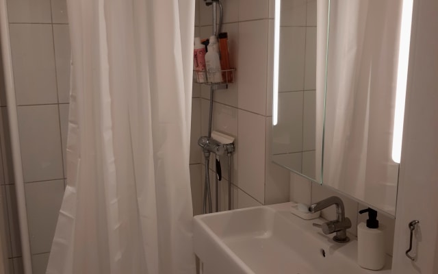 Vatroslav's listing on misterb&b - Bathroom