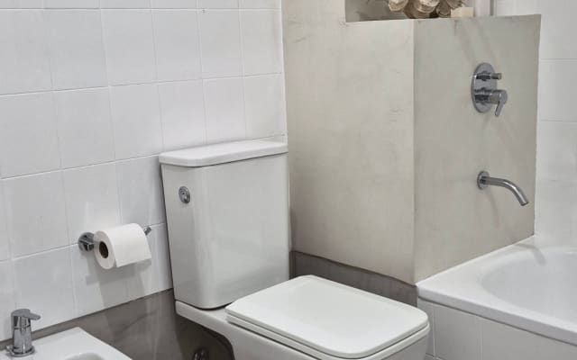Designer Home in Palermo: Apartments for Exclusive Use in a Host's Home - Picture 9