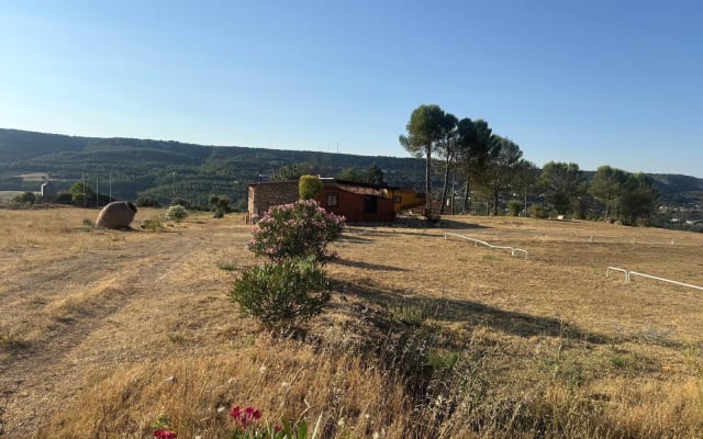 Un tranquilo refugio rural en Ambite, cerca de Madrid
