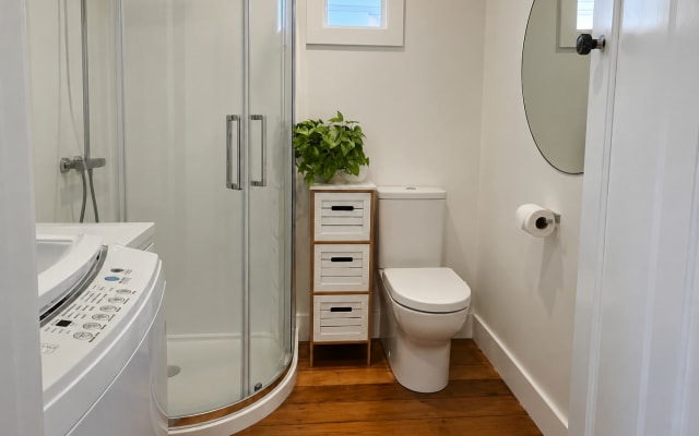 Spare Room Available – Waterview, Auckland
Spare room available