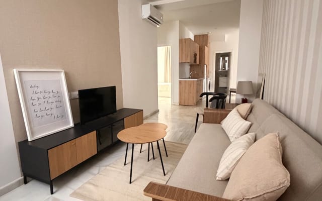 Apartamento moderno perto do centro / Jerez