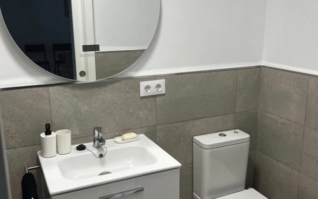 Apartamento moderno perto do centro / Jerez