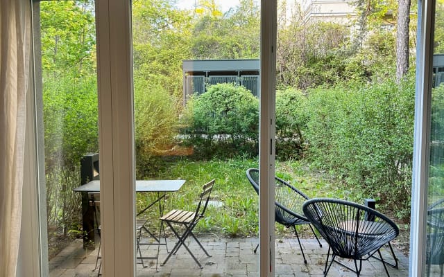 Schönes und gemütliches Studio mit eigenem Garten in Charlottenburg
