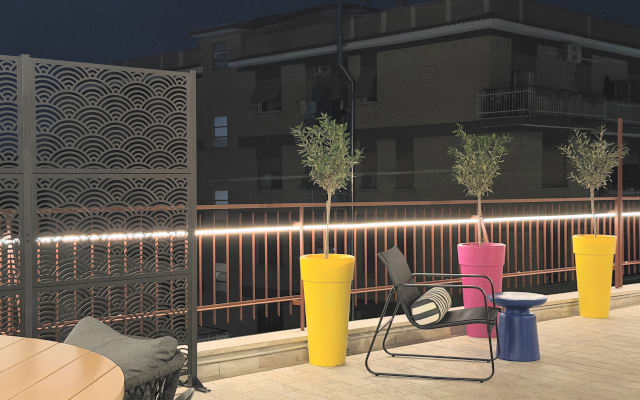 Ático con vistas panorámicas y azotea privada en Roma, a 400 metros de