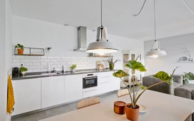 Chic Exotic Furnished Two Bedroo Home In Town