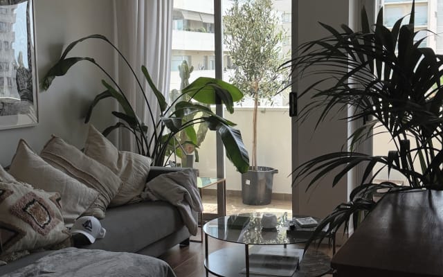 Excelente localização em frente a Marbella