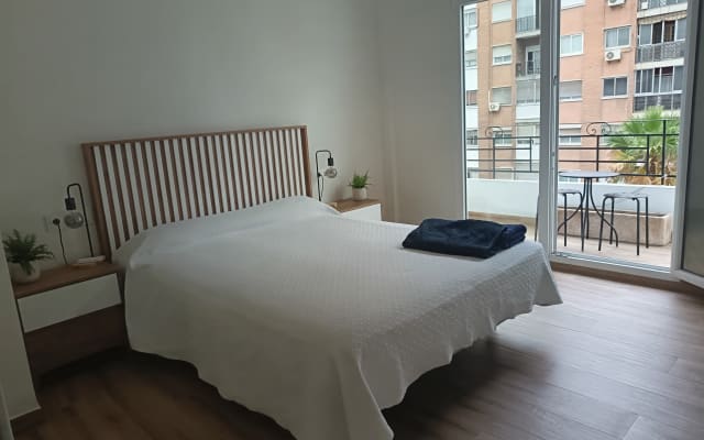 Beautiful apartment in downtown Valencia, right next to the metro
