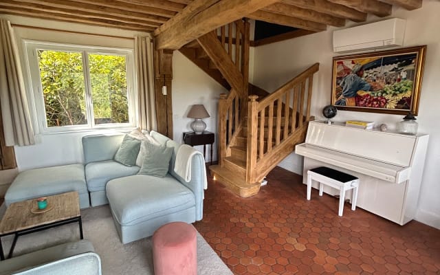 Habitación acogedora en el campo