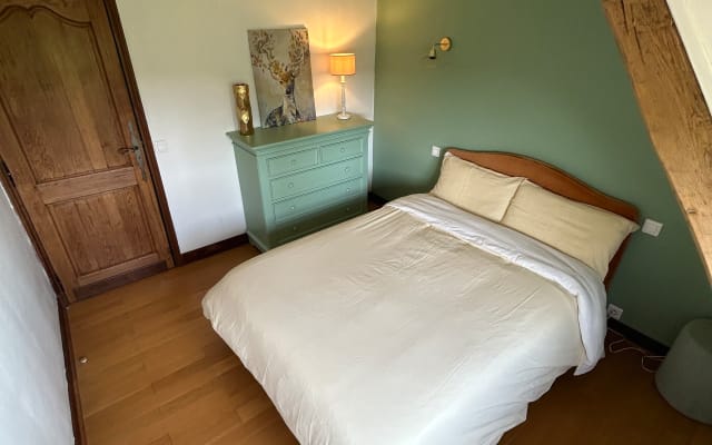 Habitación acogedora en el campo