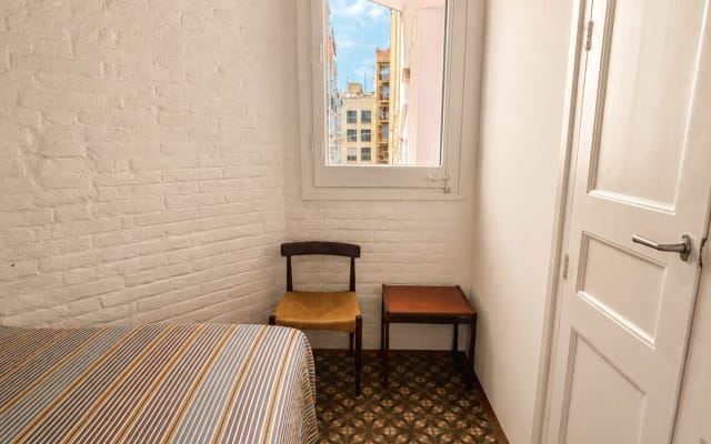Zimmer im Schwulenviertel von Barcelona zu vermieten