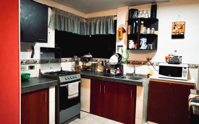 Cómodo y acogedor apartamento con ubicación centrica a la ciudad.   - copy...