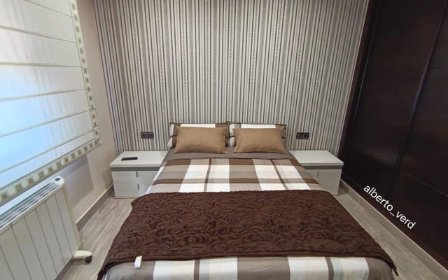 Private Room with Double Bed and Relaxation Area in O Rosal