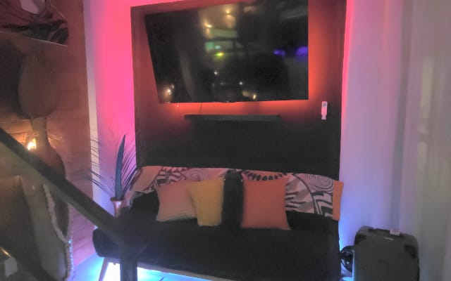 Wunderschöne, hochmoderne Loft-Wohnung mit einem Schlafzimmer...