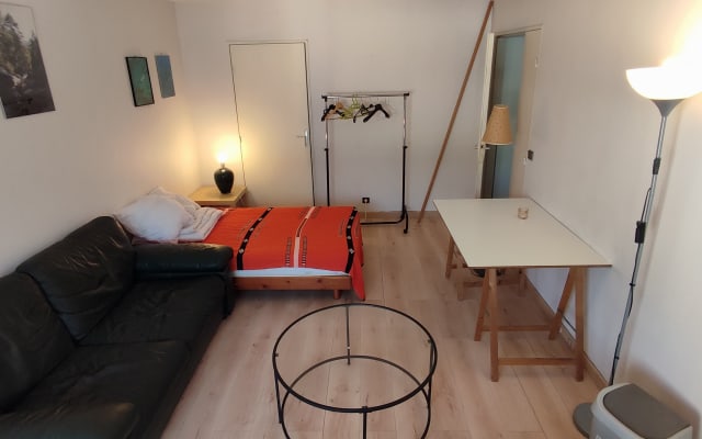Alojamiento en un piso muy tranquilo en el sur de París
