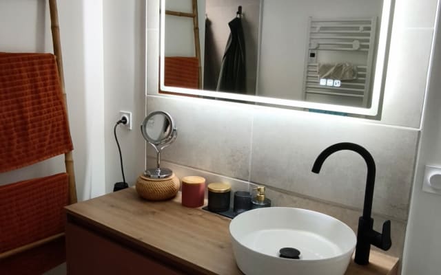 habitación privada en una casa de reciente construcción
