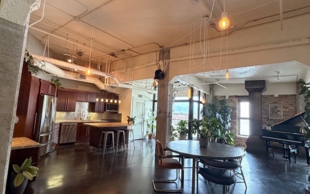 Loft único no centro da cidade, perto de tudo