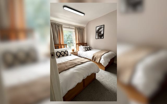 ELITE UNSEEN SUITES
