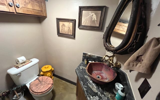 Jason's Saloon (Baño privado y sala de estar con sauna tradicional)