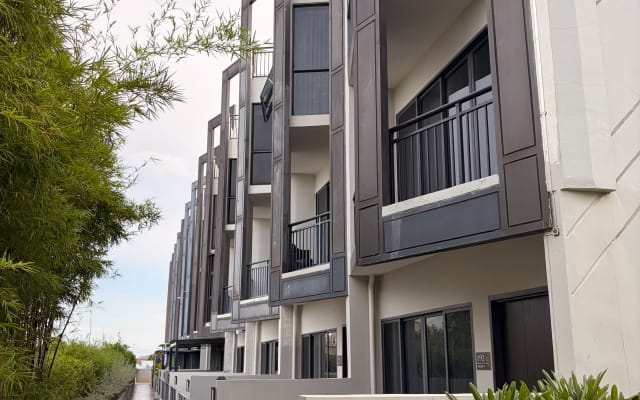Casa de 5 plantas con ascensor privado. Gimnasio, piscina y vistas al...