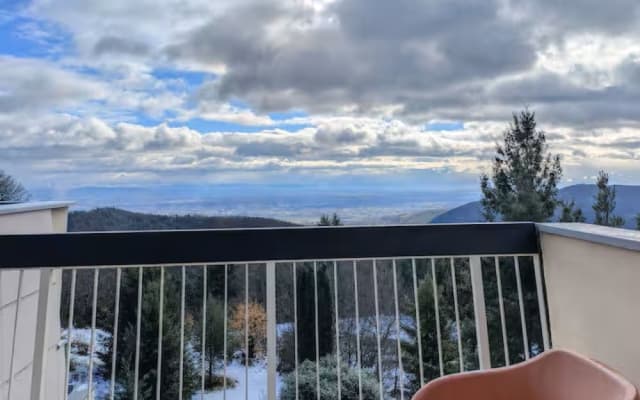 Trois-Épis: 50 m2, 2 rooms, 2 terraces with a panoramic view