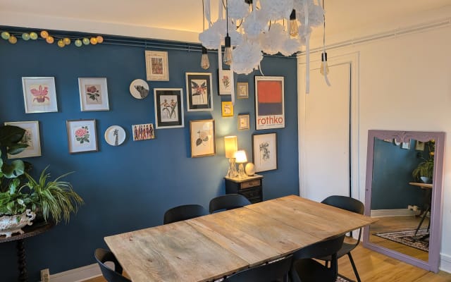 Belo apartamento num espaço partilhado em Amiens. Naturismo aceite.