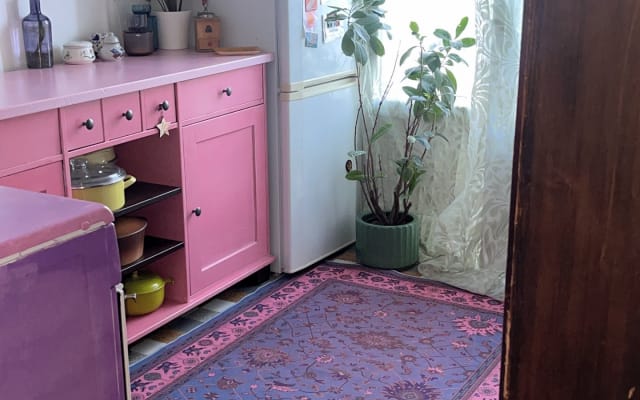 Cosy apartment with balcony 20 minutes from La Part Dieu
