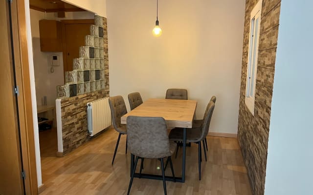 Cozy room in a nice and safe residential neighborhood
