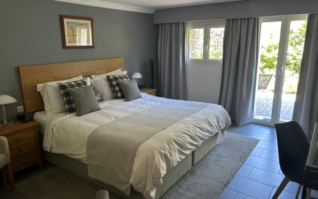 Les Hortensias, chambres d'hôtes de luxe. Chambre n° 1