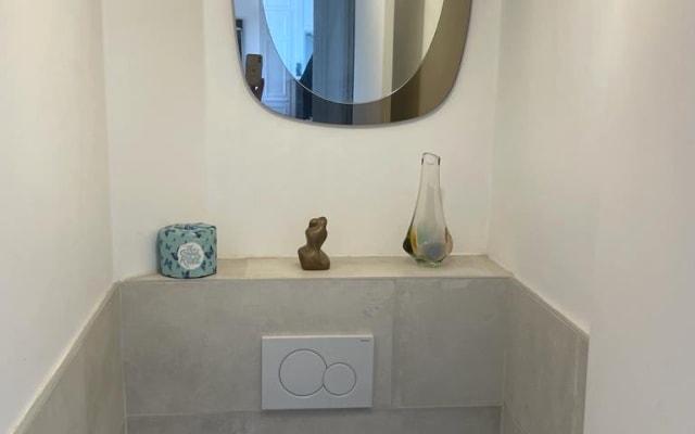 Chambre calme avec jolie vue – vieux Lille centre - Photo 3